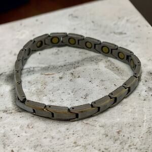 Magnetic Therapy Bracelet Silver Tone Metal Link Health Wellness Unisex 8"